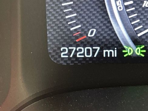 Used 2015 Chevrolet Corvette Stingray Coupe w/ 2LT Preferred Equipment Group image 16