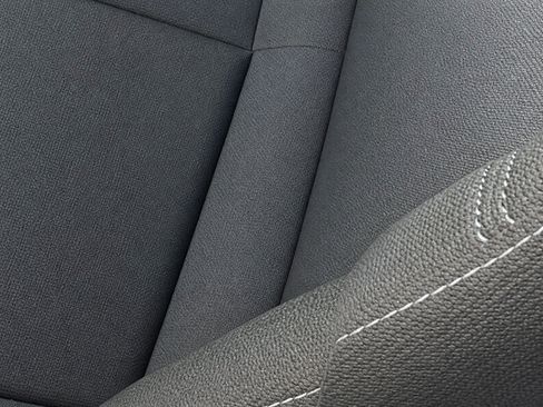 Used 2025 Toyota Corolla LE FWD image 15