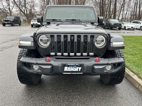 Used 2022 Jeep Wrangler Unlimited Rubicon w/ Steel Bumper Group AWD/4WD image 3