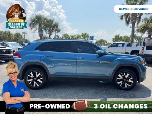 Used 2020 Volkswagen Atlas Cross Sport SE image 9