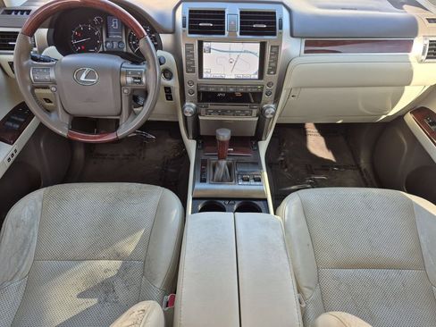 Used 2013 Lexus GX 460 Base image 20
