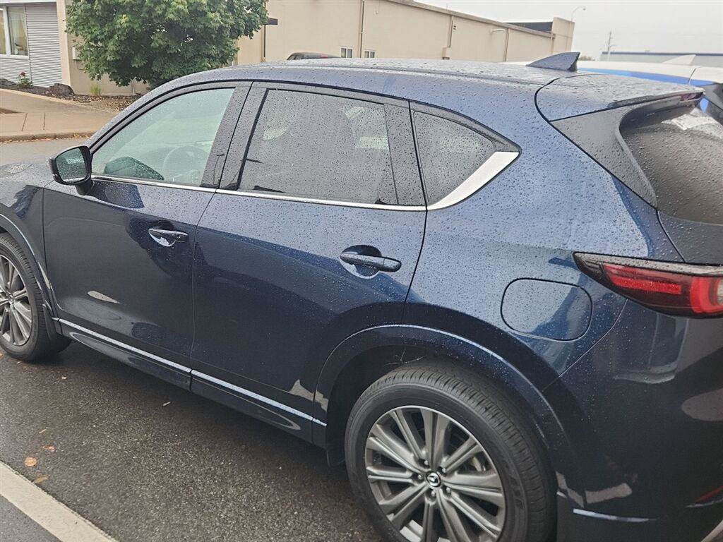 Used 2025 MAZDA CX-5 Signature AWD/4WD image 5