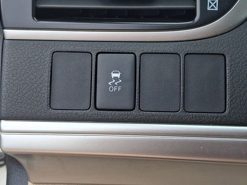 Used 2013 Toyota Camry FWD image 24