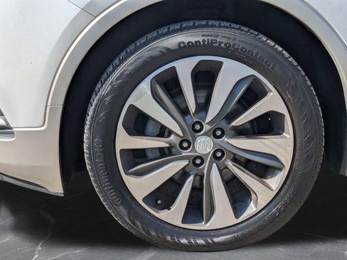 Used 2018 Buick Encore Essence FWD image 30