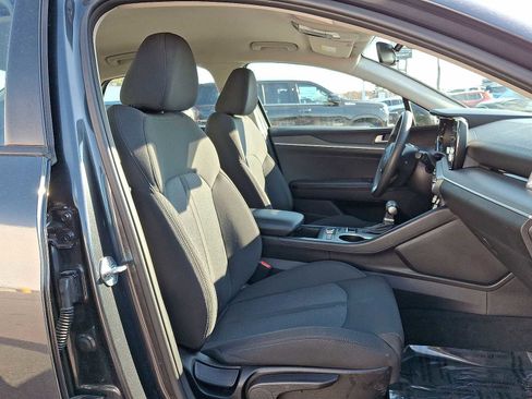 Used 2023 Kia K5 LXS image 31