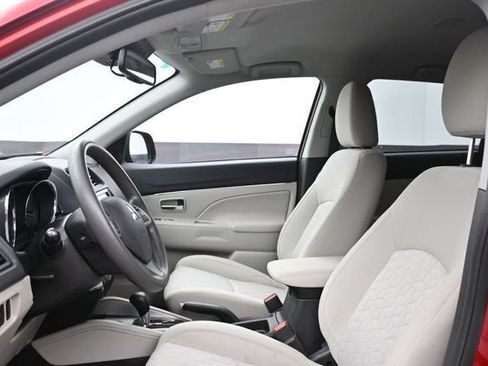 Used 2021 Mitsubishi Outlander Sport LE FWD image 14