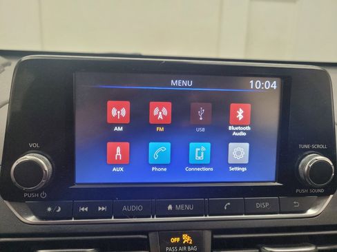 Used 2022 Nissan Altima 2.5 S FWD image 25