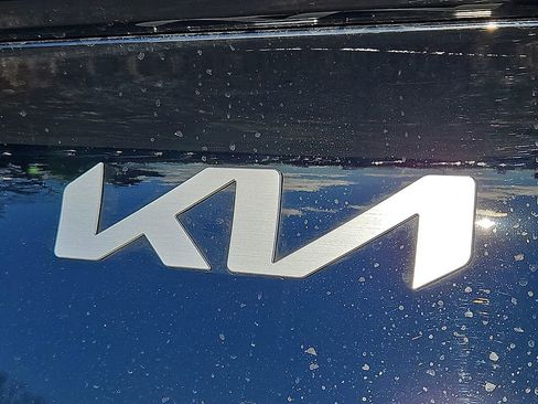 Certified 2026 Kia Sportage EX image 32