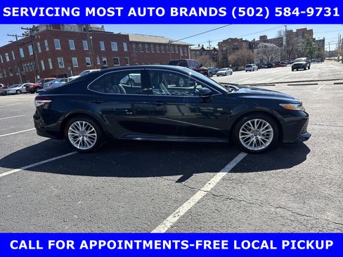 Used 2019 Toyota Camry XLE w/ Driver Assist Package image 11