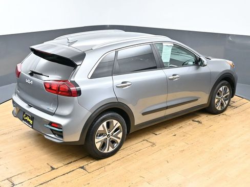 Used 2022 Kia Niro EX w/ Cold Weather Package FWD image 43