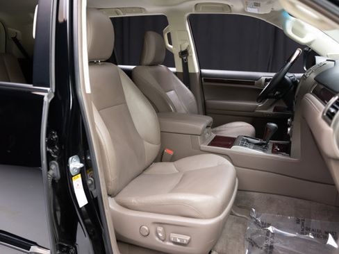 Used 2019 Lexus GX 460 Premium AWD/4WD image 52