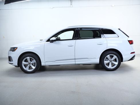 Used 2023 Audi Q7 2.0T Premium Plus w/ Premium Plus Package AWD/4WD image 10
