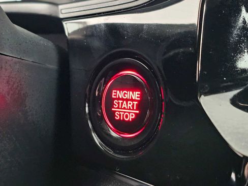 Used 2025 Honda Civic Sport image 29