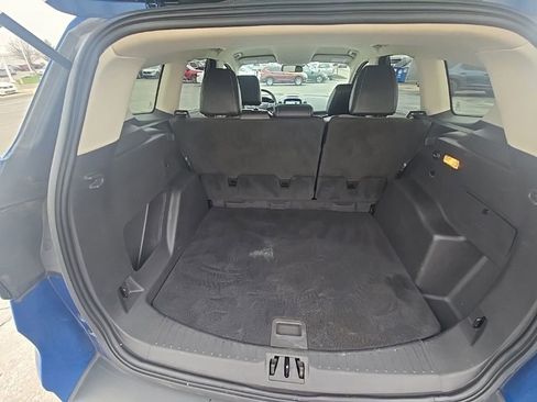 Used 2017 Ford Escape SE w/ Equipment Group 201A image 28