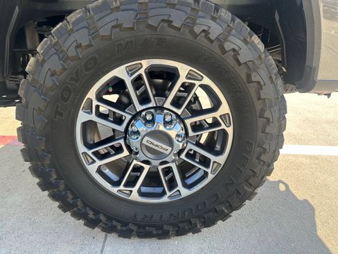 Used 2026 Ford F250 Platinum w/ Platinum Plus Package AWD/4WD image 15