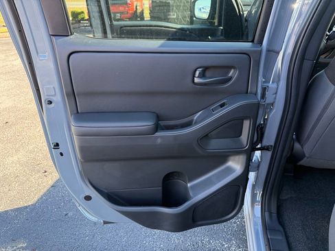 New 2026 Nissan Frontier SV w/ Tow Package image 10