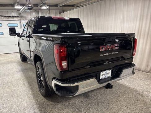 Used 2024 GMC Sierra 1500 SLE AWD/4WD image 6