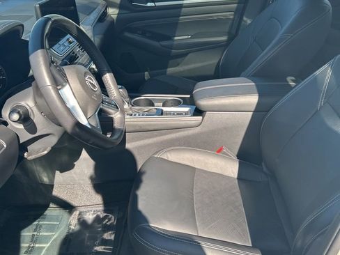 Used 2023 Nissan Altima 2.5 SL AWD/4WD image 12