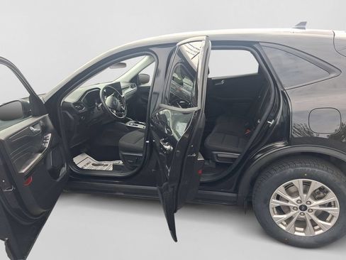 Used 2025 Ford Escape Active w/ Active Premium Tech Pack AWD/4WD image 27