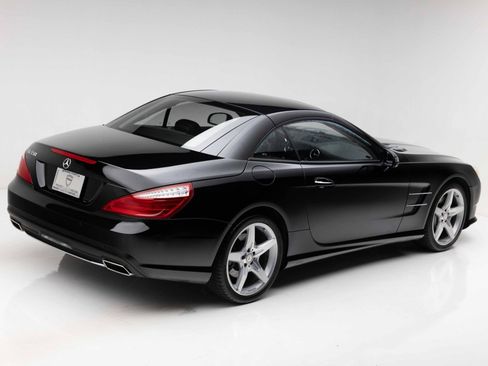 Used 2014 Mercedes-Benz SL 550 image 19