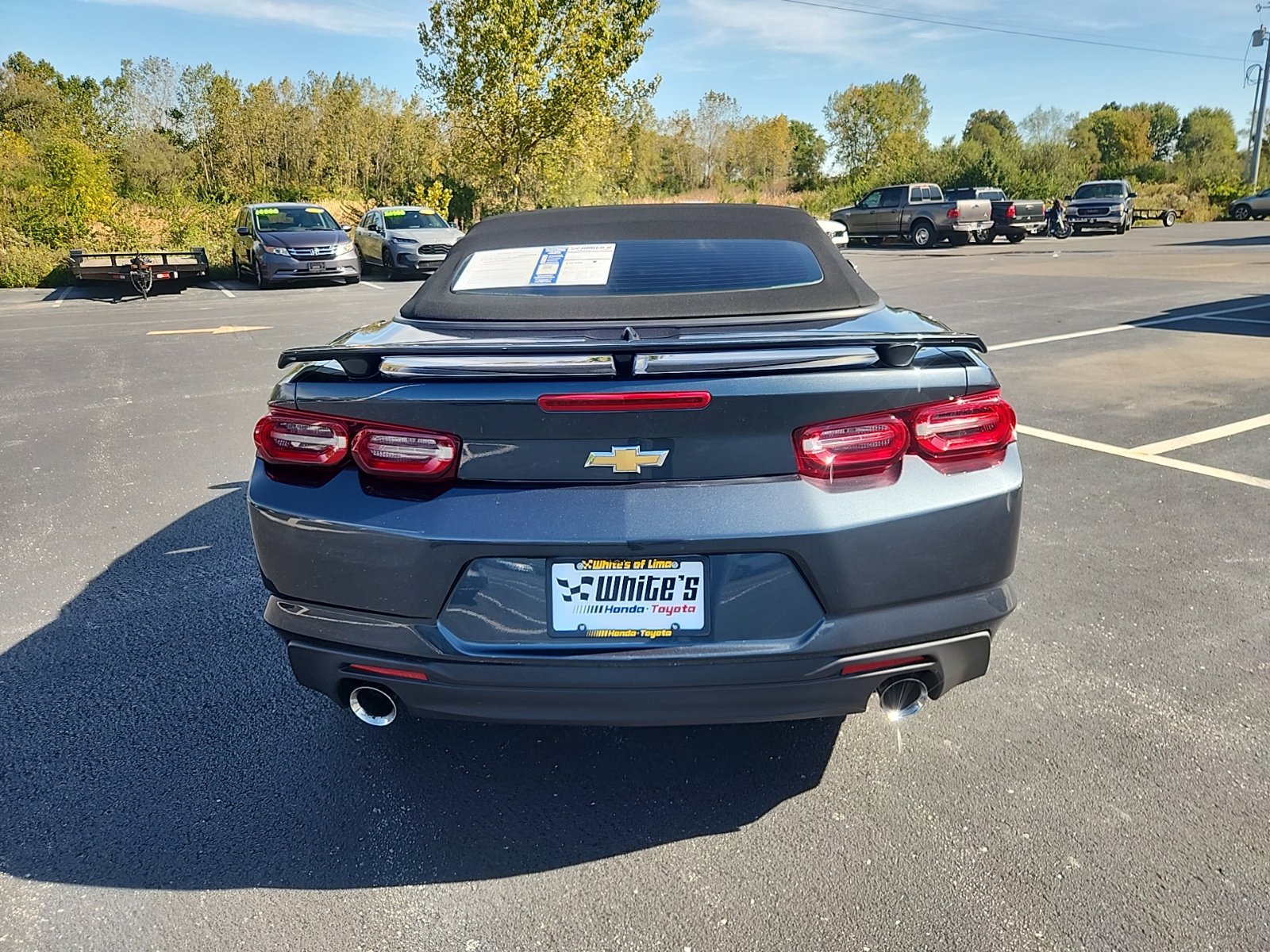 Used 2023 Chevrolet Camaro LT RWD image 10