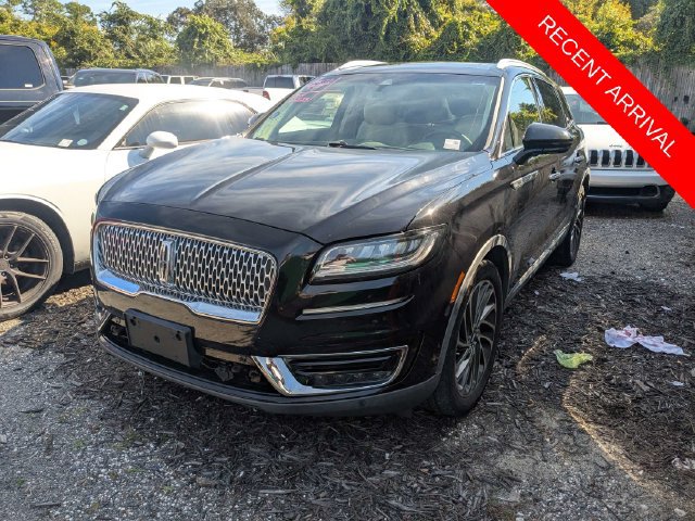 Used 2019 Lincoln Nautilus Reserve AWD/4WD image 3