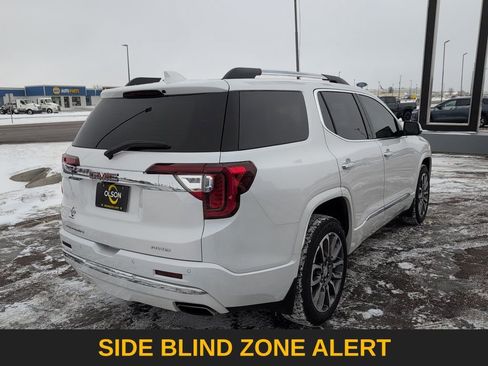 Used 2023 GMC Acadia Denali w/ Denali Ultimate Package image 7
