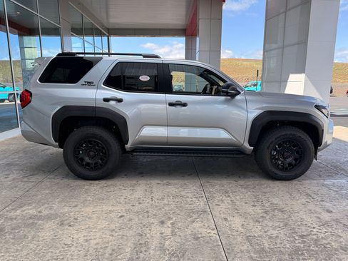 New 2026 Toyota 4Runner TRD Off-Road Premium image 17