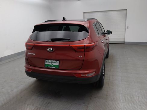 Used 2019 Kia Sportage EX w/ EX Premium Package FWD image 7