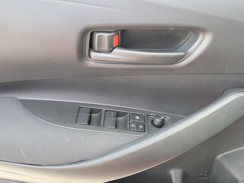 Used 2022 Toyota Corolla LE image 25