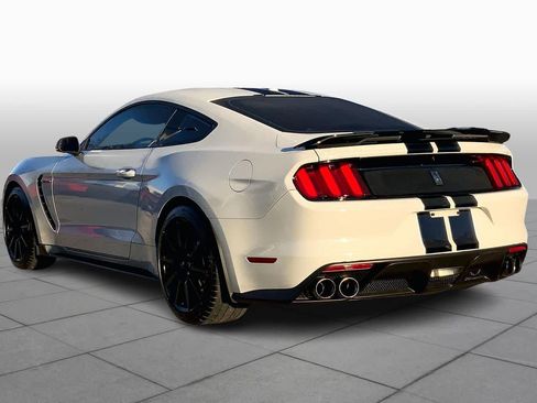 Used 2017 Ford Mustang Shelby GT350 image 10