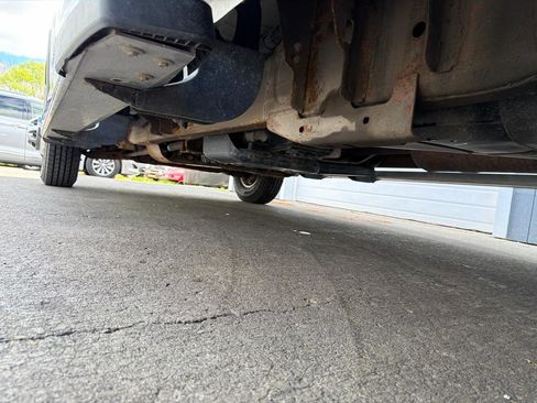 Used 2022 GMC Sierra 3500 SLT w/ SLT Premium Package AWD/4WD image 22