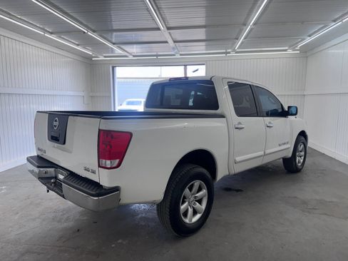 Used 2006 Nissan Titan SE AWD/4WD image 5