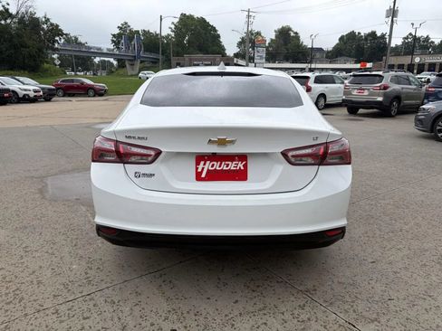 Used 2022 Chevrolet Malibu LT FWD image 7