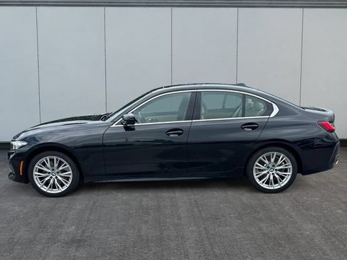 Used 2024 BMW 330i xDrive Sedan w/ Premium Package AWD/4WD image 2