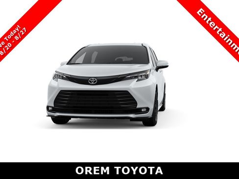 New 2026 Toyota Sienna XLE Woodland Edition AWD/4WD image 18