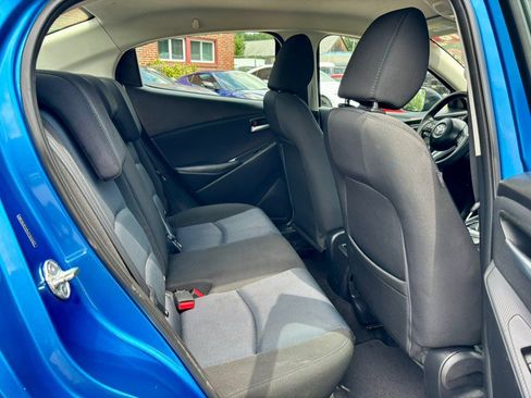 Used 2018 Toyota Yaris iA FWD image 16