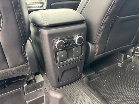 Used 2023 Ford Explorer XLT w/ Equipment Group 202A AWD/4WD image 25