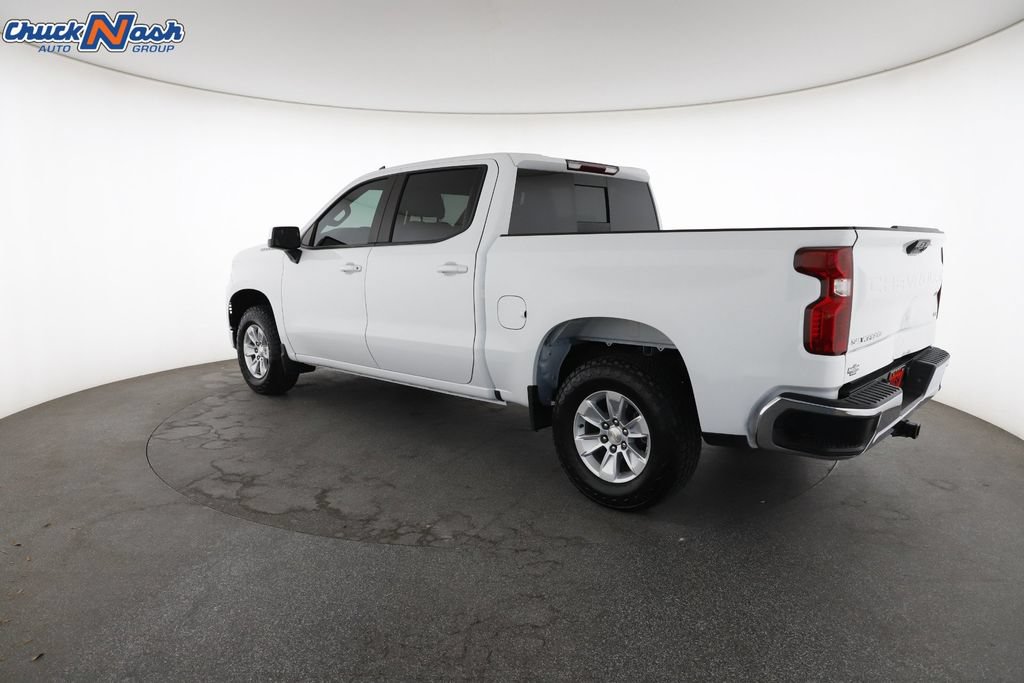 Used 2024 Chevrolet Silverado 1500 LT w/ Convenience Package II RWD image 9