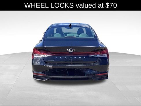 Used 2023 Hyundai Elantra SEL FWD image 6