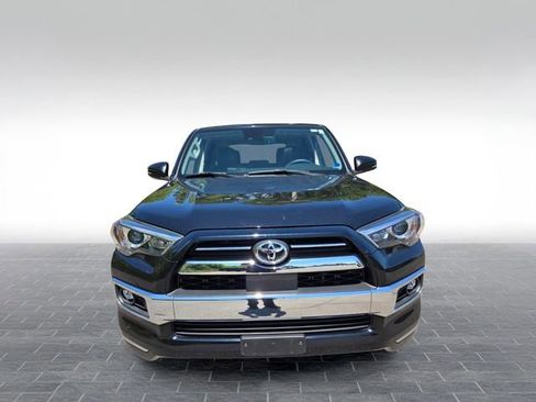 Used 2021 Toyota 4Runner Limited AWD/4WD image 2