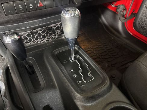 Used 2016 Jeep Wrangler Unlimited Sport w/ Quick Order Package 24S image 18