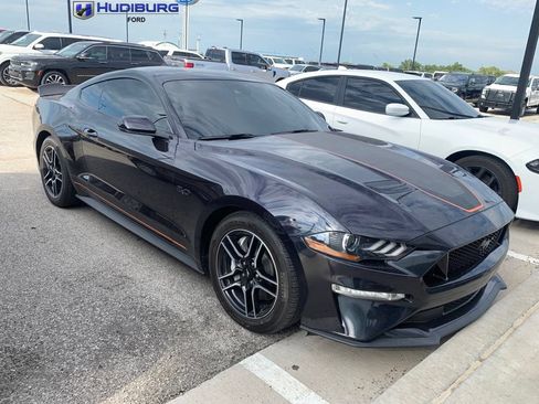 Used 2022 Ford Mustang GT Premium w/ Equipment Group 401A RWD image 1