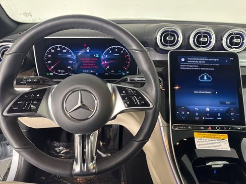 Certified 2025 Mercedes-Benz GLC 300 4MATIC image 23