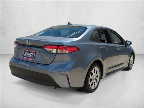 Used 2023 Toyota Corolla LE FWD image 5