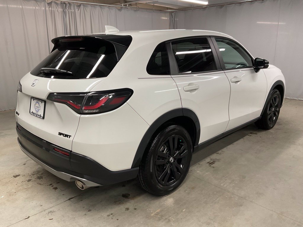 Certified 2026 Honda HR-V Sport image 14