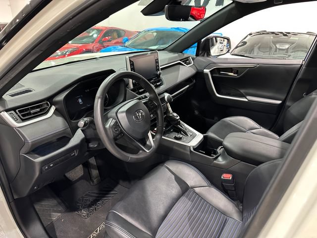 Used 2022 Toyota RAV4 XSE AWD/4WD image 8