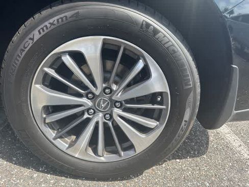 Used 2018 Acura RDX AWD w/ Advance Package image 18