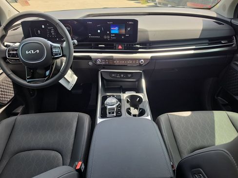 New 2026 Kia Carnival SX w/ SX Dark Edition Package FWD image 13