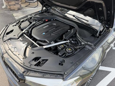 Used 2018 BMW 540i w/ M Sport Package RWD image 36